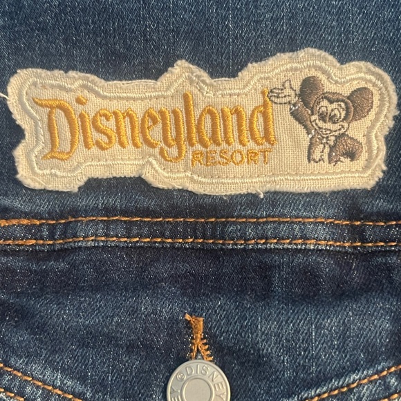 Disney Parks Mickey Mouse Denim Jacket L Embroidered Patches Rare Exclusive - Picture 10 of 13